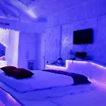 丝绸汽车旅馆 4* Caviaga