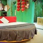 丝绸汽车旅馆 汽车旅馆 4*