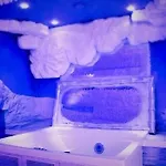 Silk Motel Caviaga